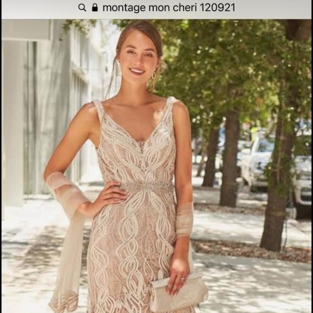 Montage by mon Cheri brand new dress